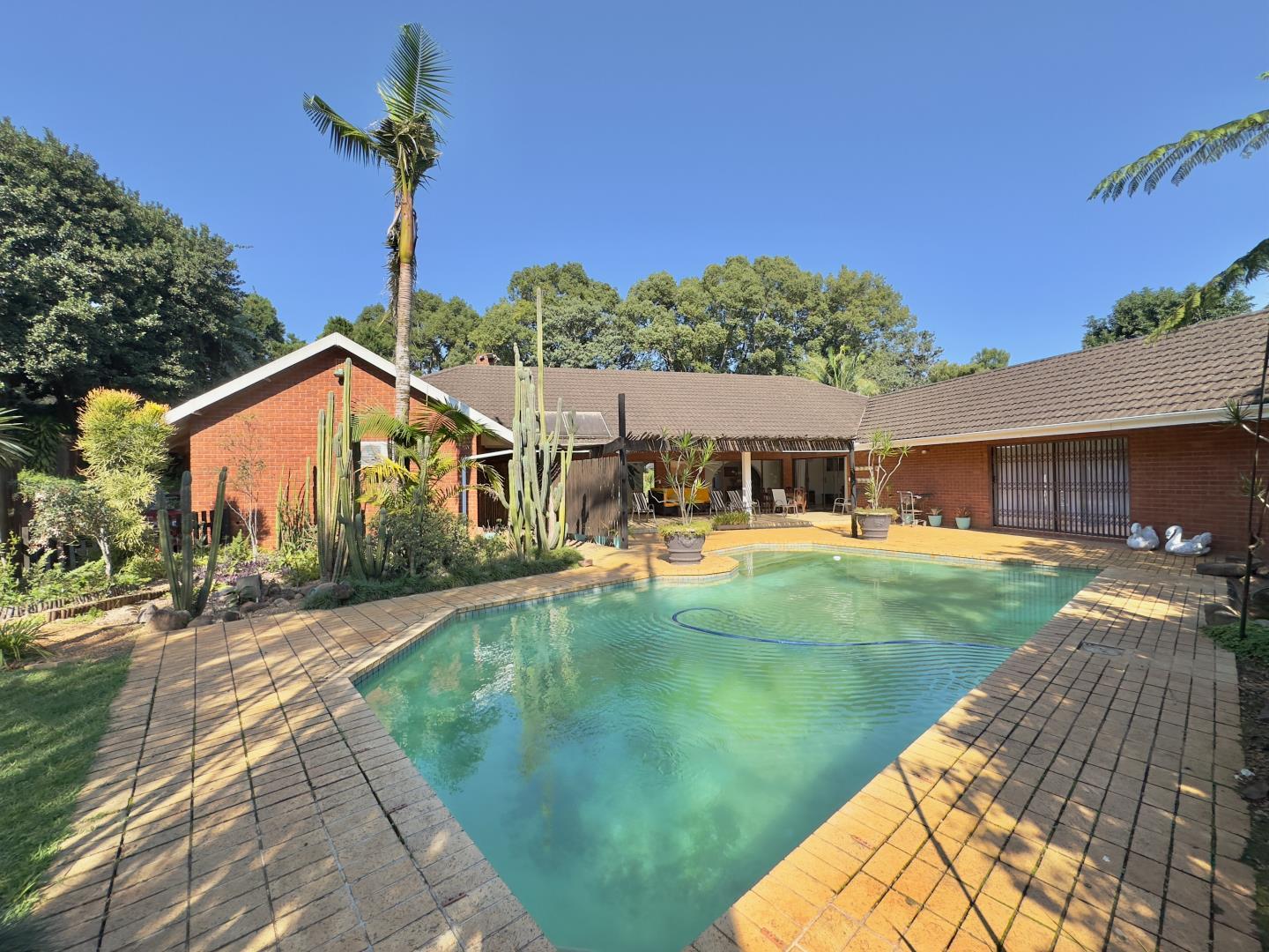 5 Bedroom House for Sale in Gillitts, Kloof - KwaZulu Natal