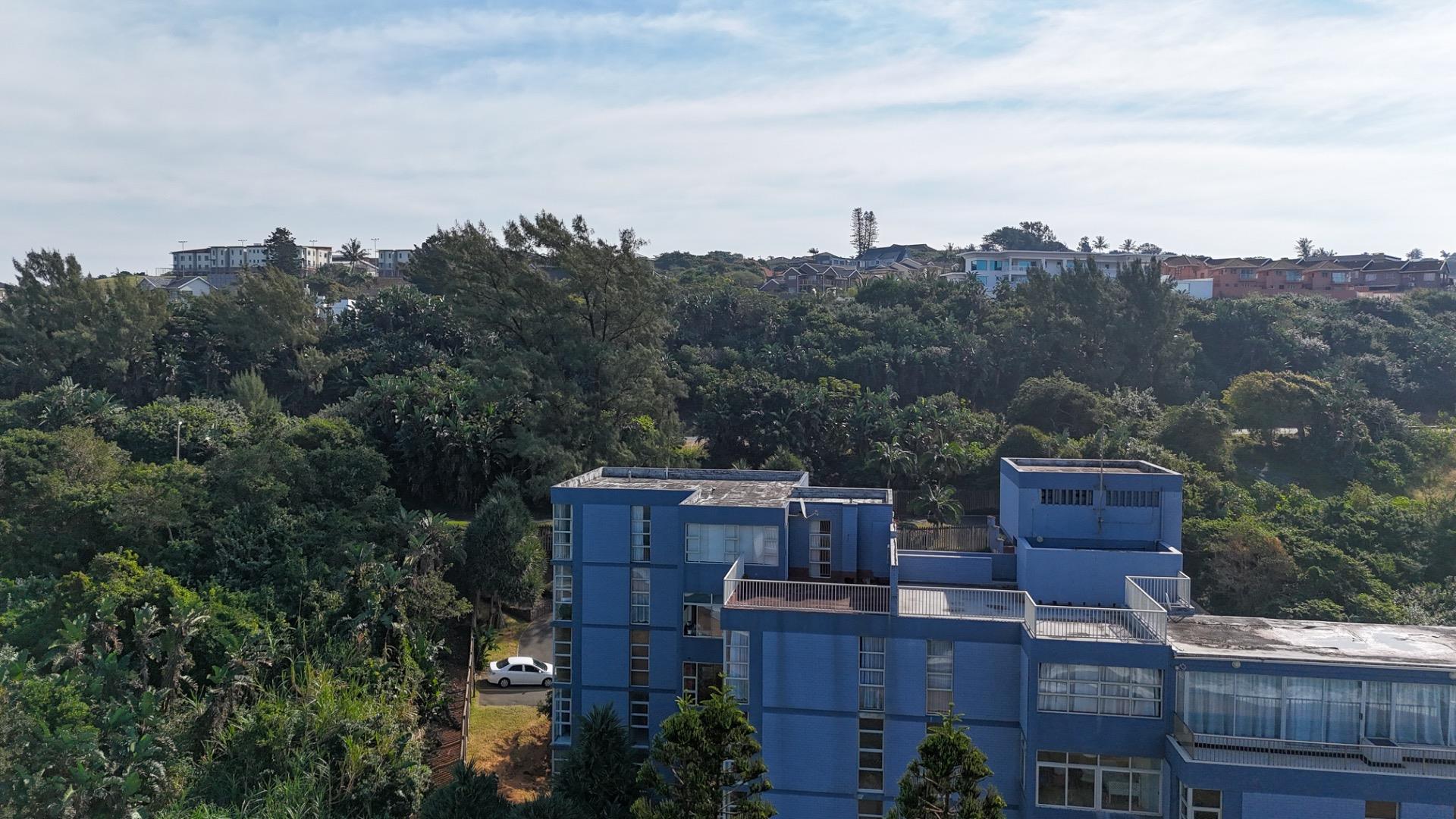 3 Bedroom Penthouse for Sale in La Mercy, La Mercy - KwaZulu Natal