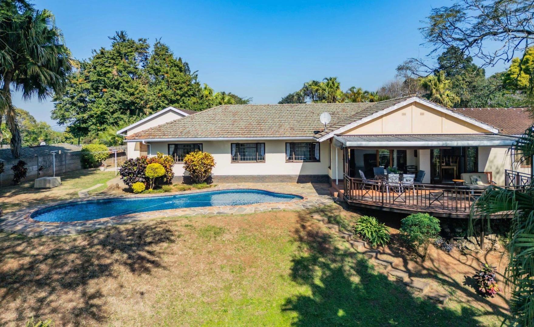 4 Bedroom House for Sale in Cowies Hill, Pinetown - KwaZulu Natal