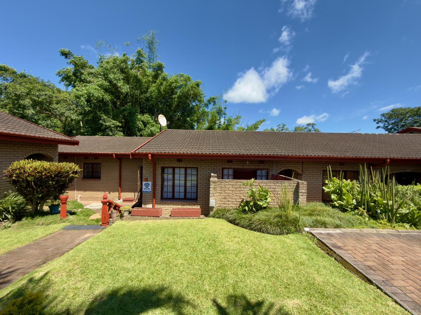 2 Bedroom Townhouse for Sale in Ashley, Pinetown - KwaZulu Natal