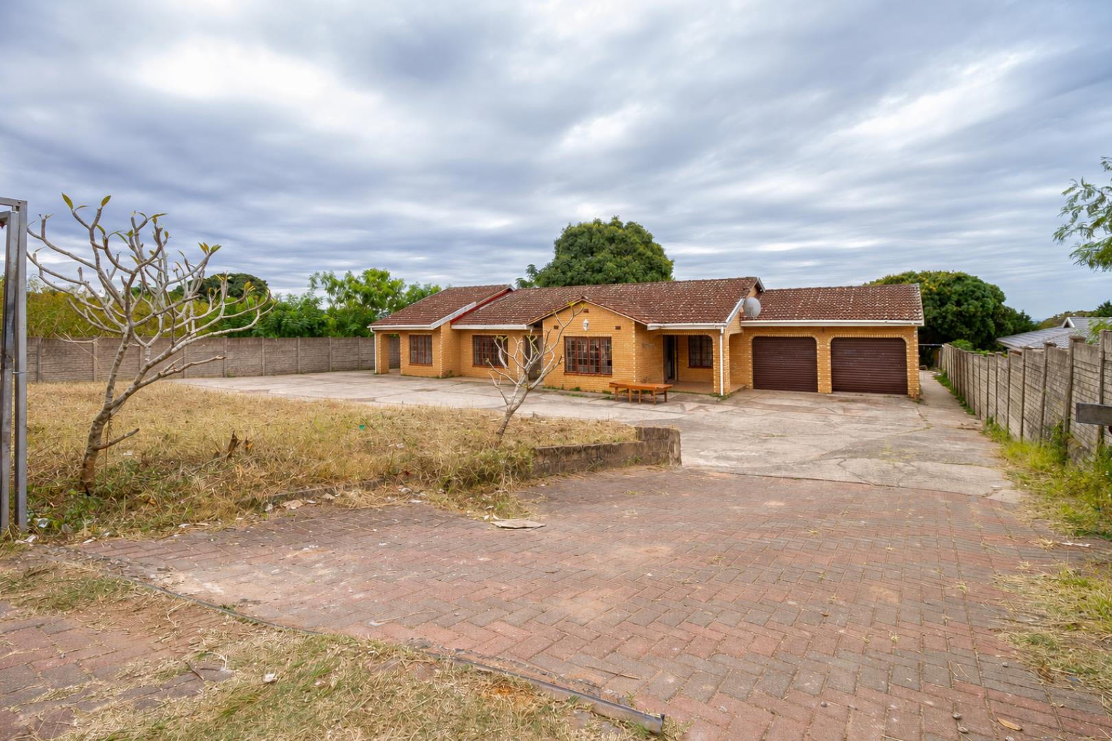 4 Bedroom House for Sale in Motalabad, Kloof - KwaZulu Natal