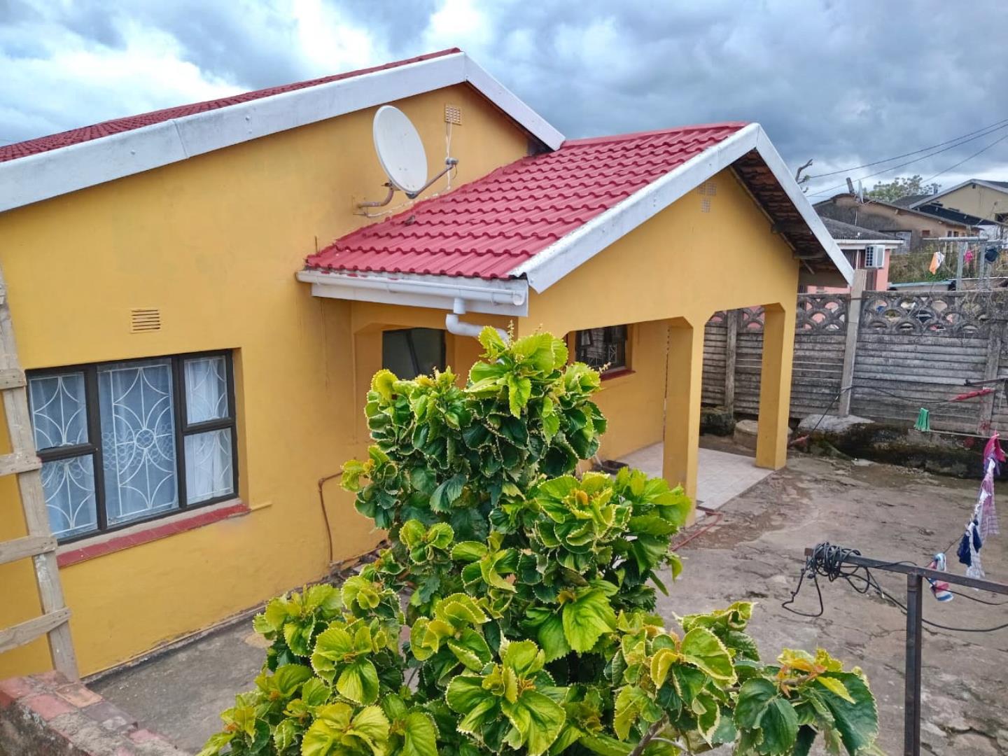 3 Bedroom House for Sale in Umlazi, Umlazi - KwaZulu Natal