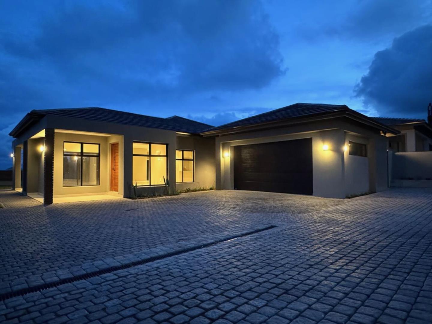 3 Bedroom House for Sale in Desainagar, Desainagar - KwaZulu Natal