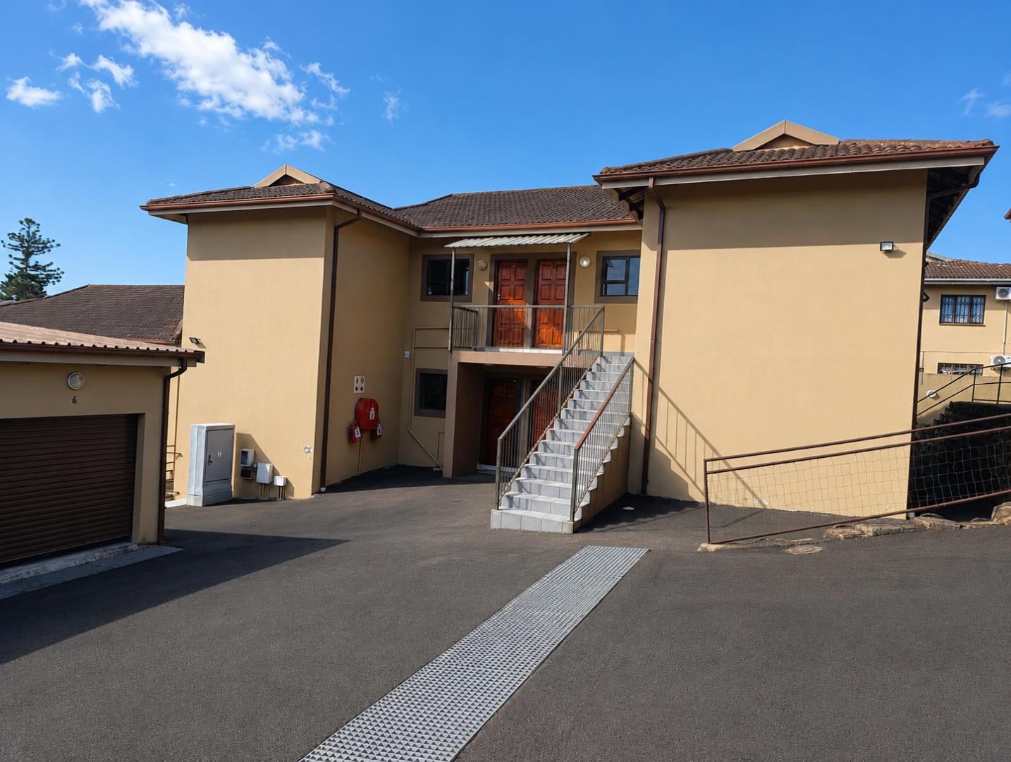 3 Bedroom Apartment for Sale - KwaZulu Natal 765876_ChatGPT_Image_Jun_3__2026_at_11_12_50_AM.png