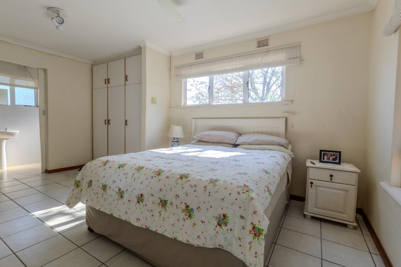 768652_IMG_2785-HDR.jpg