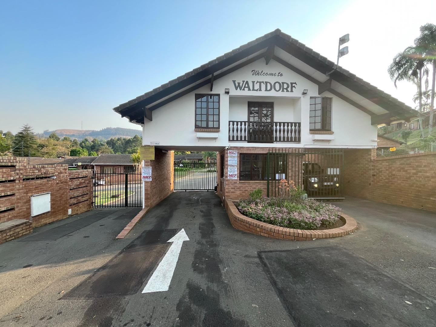 2 Bedroom Townhouse for Sale - KwaZulu Natal 768930_IMG_5623.jpeg